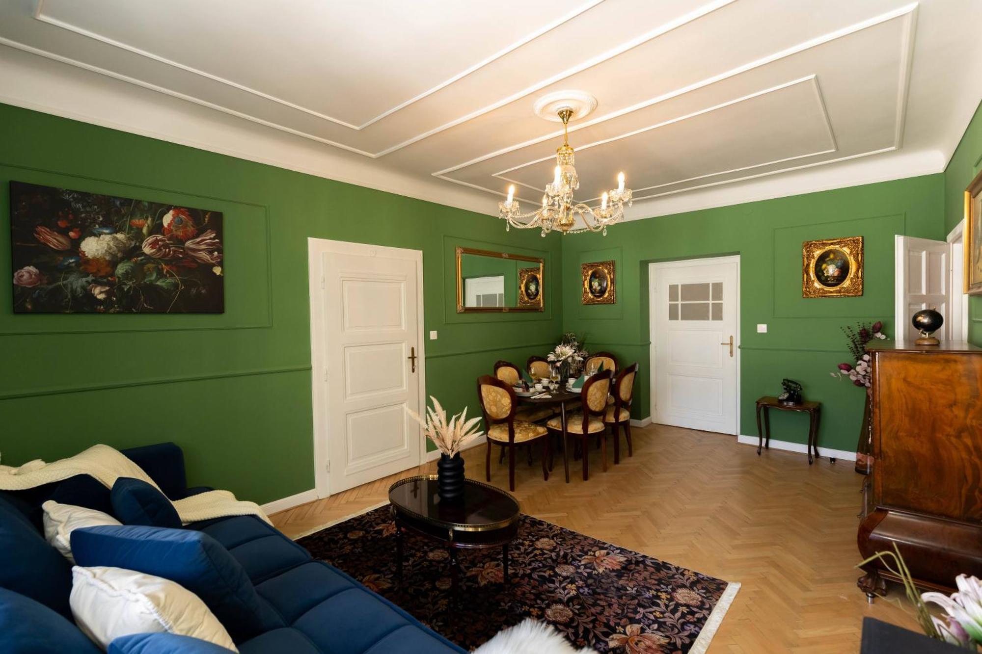 New, Stylish And Spacious Apartment Bratislava Luaran gambar
