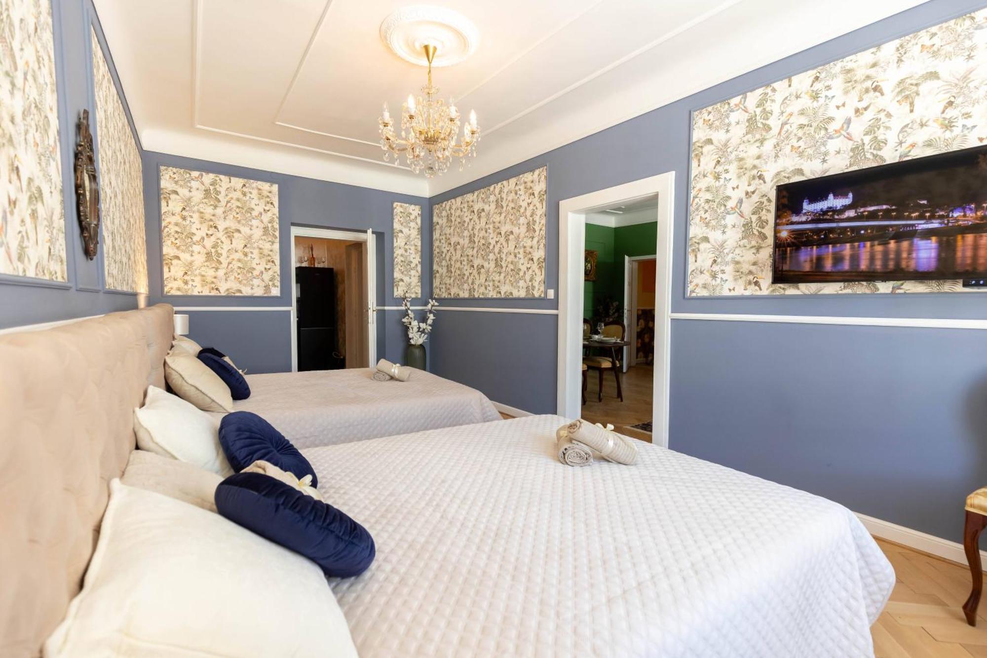 New, Stylish And Spacious Apartment Bratislava Luaran gambar