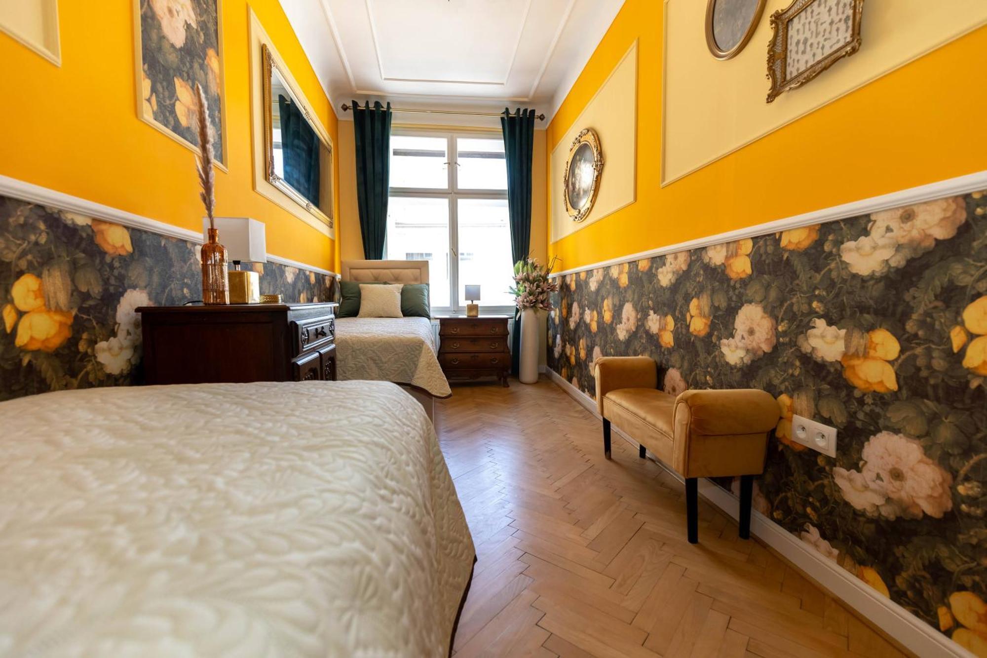 New, Stylish And Spacious Apartment Bratislava Luaran gambar